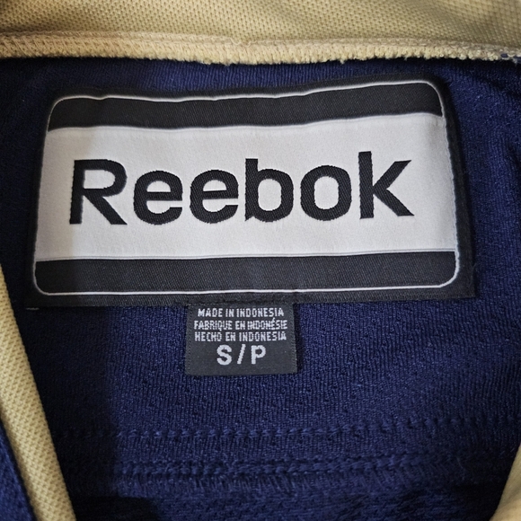 NWT: Notre Dame hockey jersey size S - Picture 3 of 16